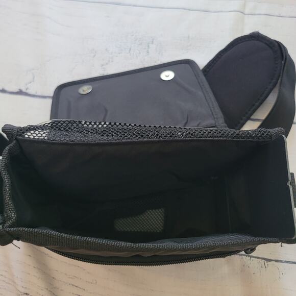 AerX Size OS Black Crossbody Bag Mesh Organizer Adjustable Strap Travel Pack - Picture 10 of 13